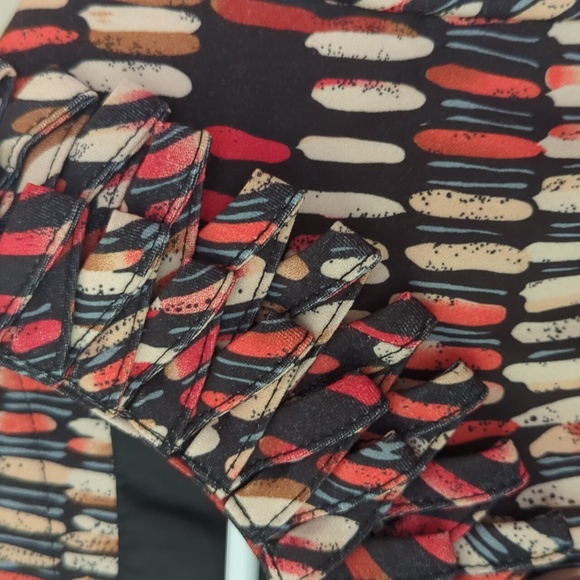 Ivy Chic NY Double Loop Layer Neckline Cropped Lined Blazer LARGE Black Red - Picture 10 of 16